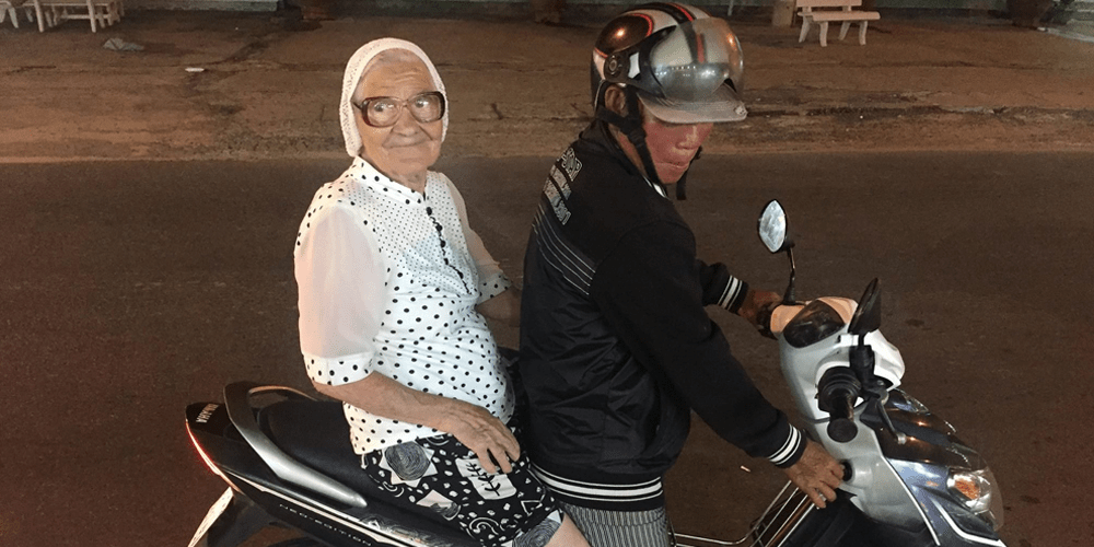 elena-89-anos-viajante-agencia-viagens-barata-floripa